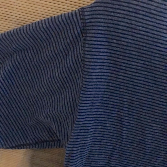 GAP Crop Top blue flowers stripes 100% cotton women’s size small - Picture 7 of 12